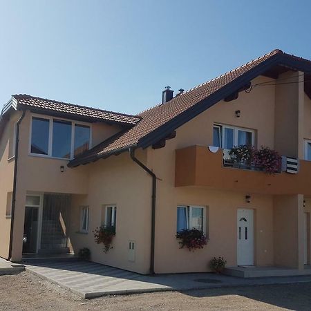 Neda Holiday House Grabovac  Ngoại thất bức ảnh