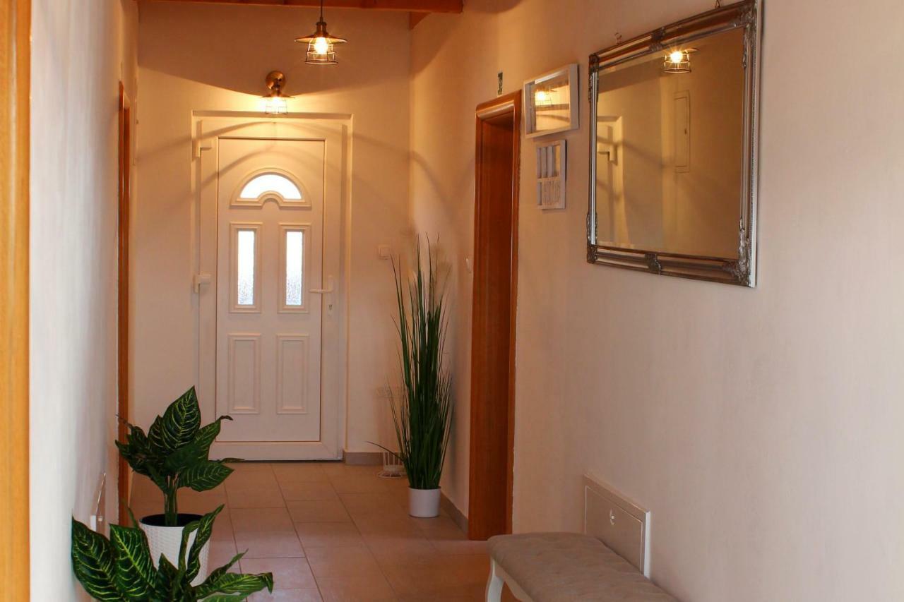 Neda Holiday House Grabovac  Ngoại thất bức ảnh